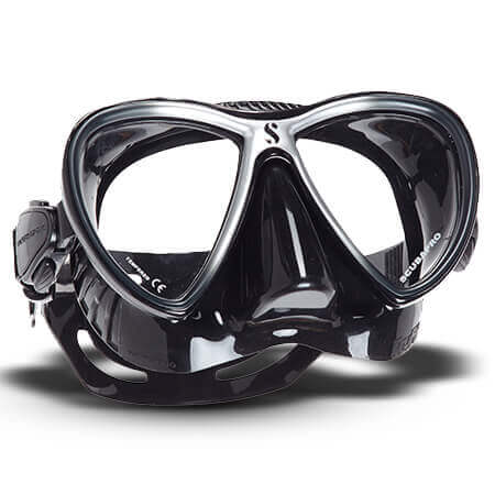 מסיכת Synergy Twin Trufit שחורה, עם מסגרת כסף