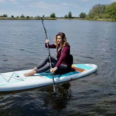 Girl relaxing on the MOAI SUP Kayak Seat
