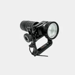 פנס Halcyon Flare EXP במבט מהצד על רקע אפור
