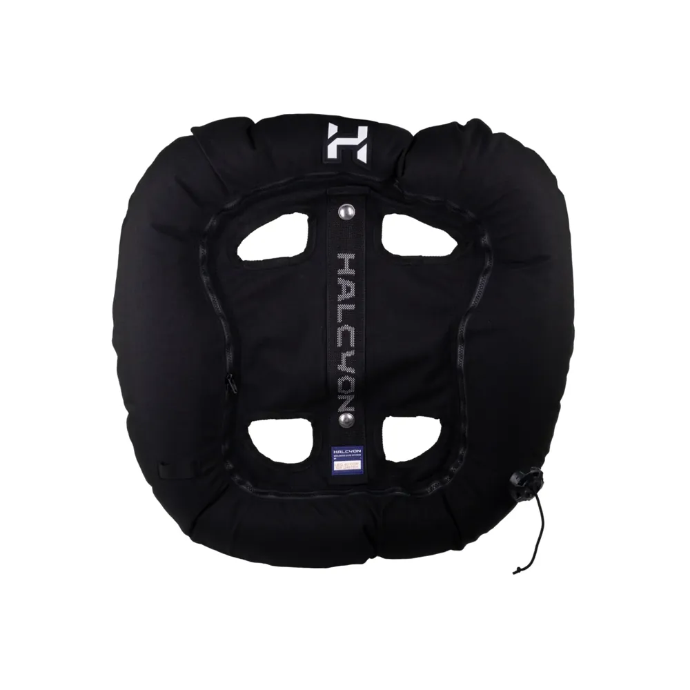 כנף לריבריד'ר Halcyon Legend CCR Wing בצבע שחור, במבט מאחור