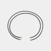 צינורות Halcyon Primary Regulator Hose שחורים וארוכים, מוצגים מגולגלים