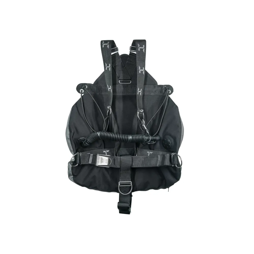 מערכת Halcyon Zero Gravity Sidemount עם הרתמה במבט מלפנים