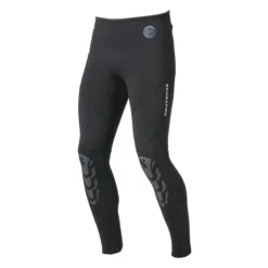 מכנסי Everflex YULEX 3mm Pants לגברים במבט קדמי, בשחור עם הדפסי הגנה אפורים בברכיים ותג יולקס על הירך